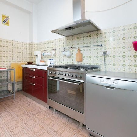 Flaminia Bright & Roomy Apartment Pesaro Eksteriør bilde