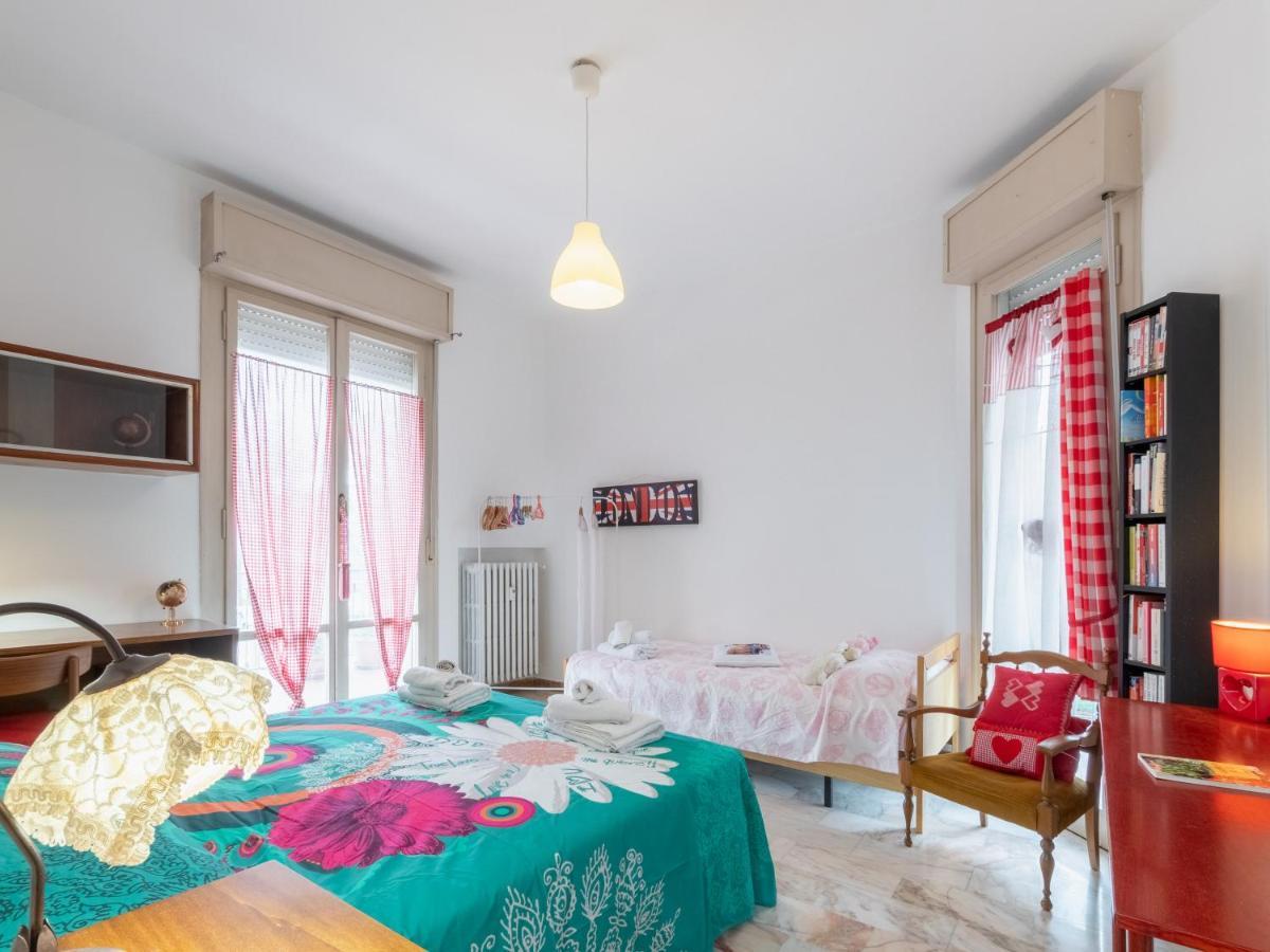 Flaminia Bright & Roomy Apartment Pesaro Eksteriør bilde